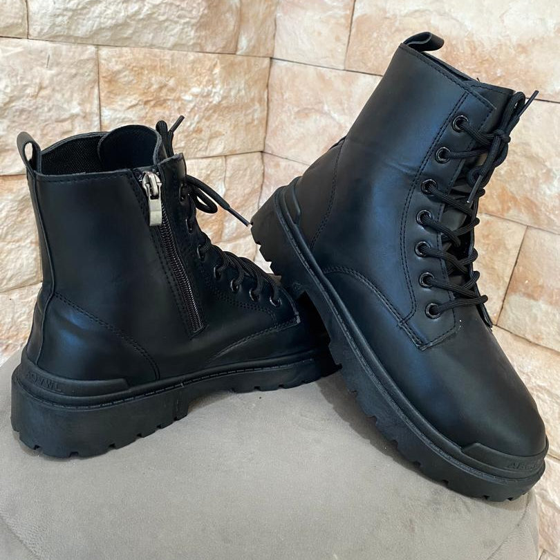 Boot cuire classique